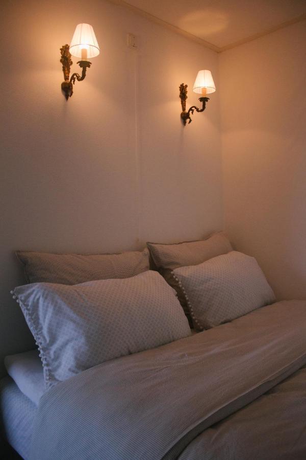 T'Hus Bed & Breakfast Katlijk Buitenkant foto
